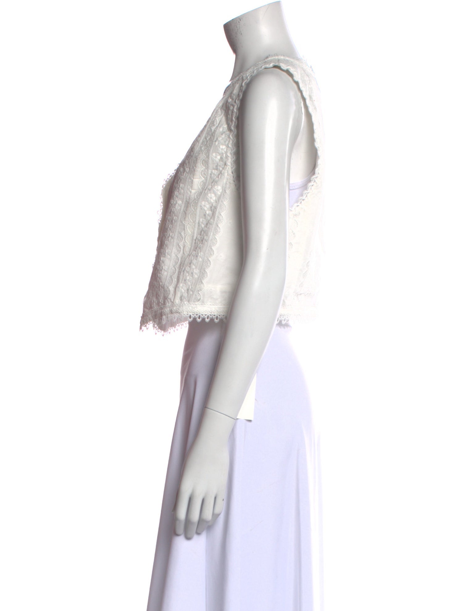 WaiMari V-Neck Sleeveless Crop Top