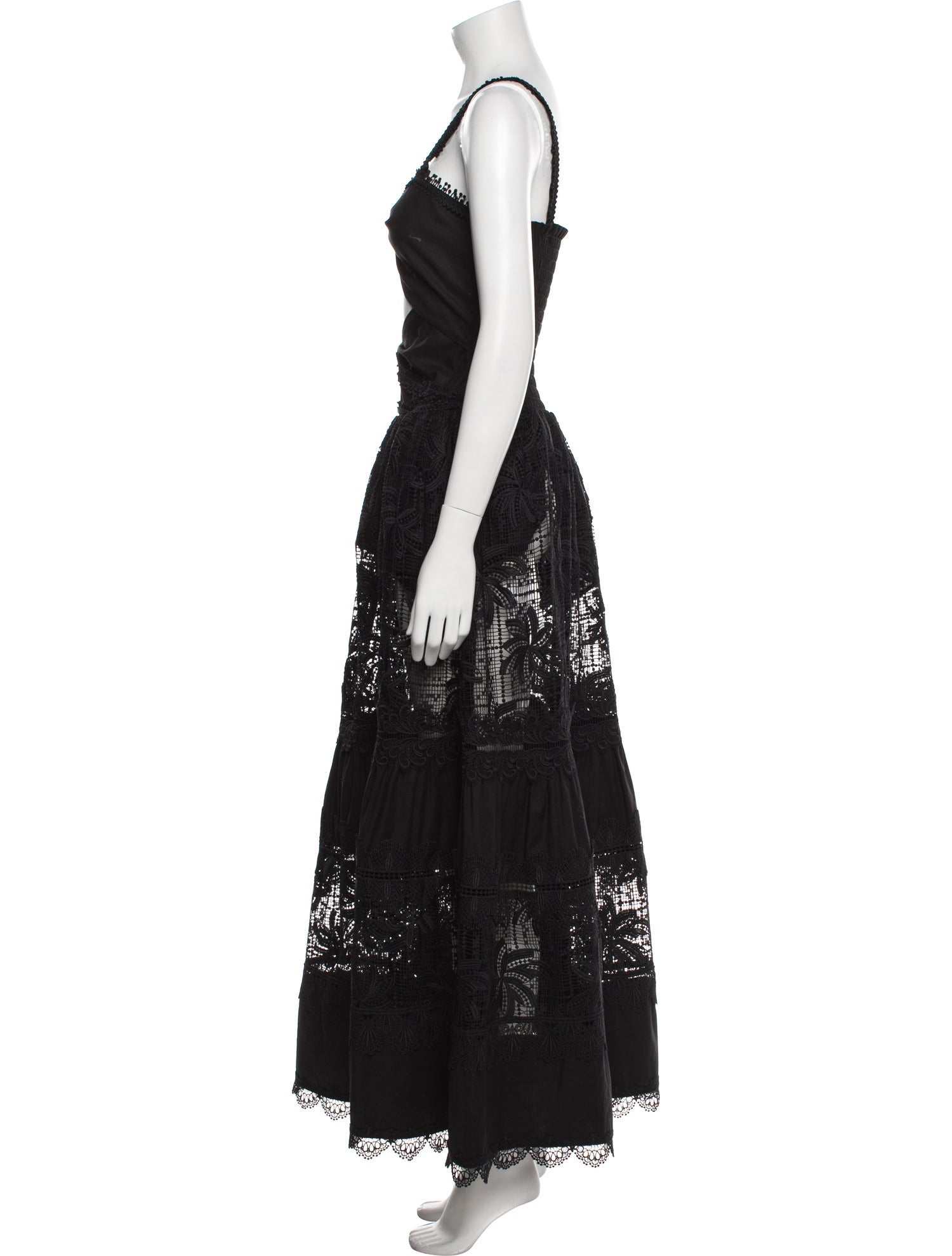 WaiMari Lace Pattern Long Dress