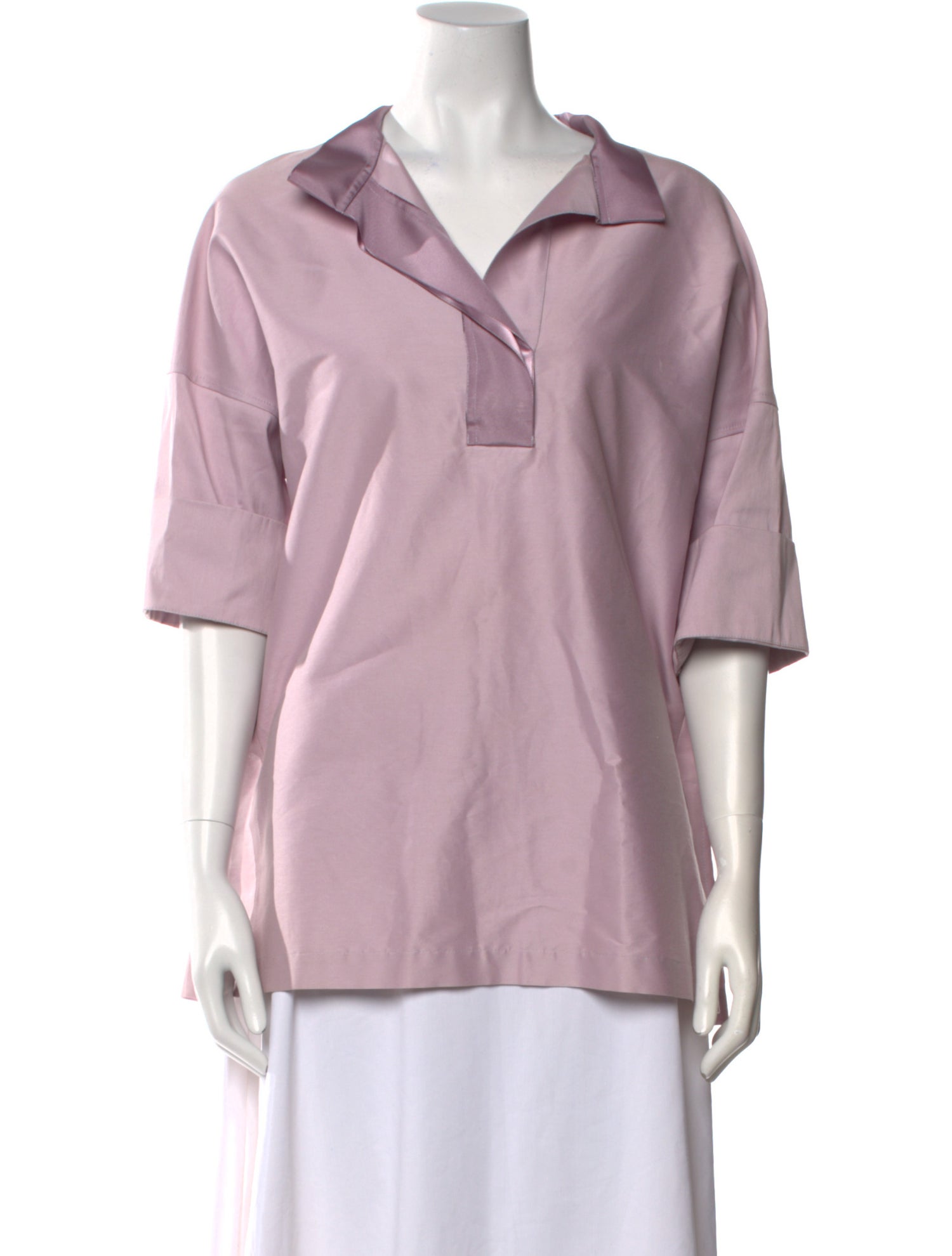 WINGATE V-Neck Three-Quarter Sleeve Blouse