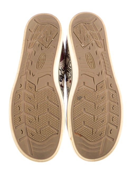 Keen Canvas Printed Sneakers