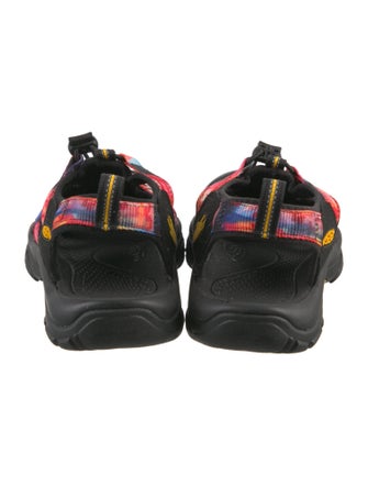 Keen Printed Slingback Sandals