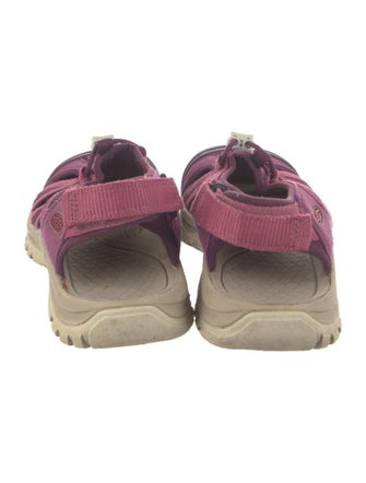 Keen Colorblock Pattern Slingback Sandals