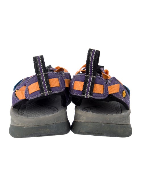 Keen Colorblock Pattern Slingback Flats