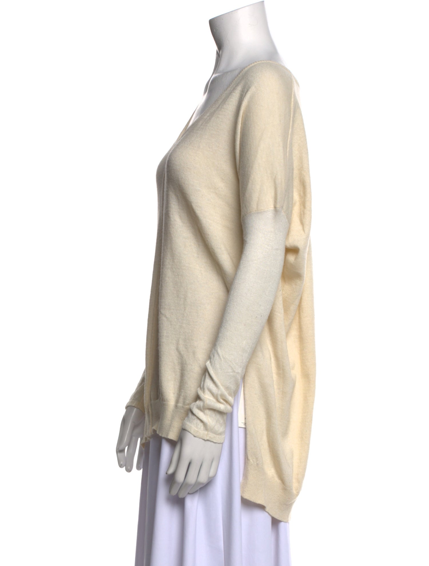 WINDSOR V-Neck Sweater