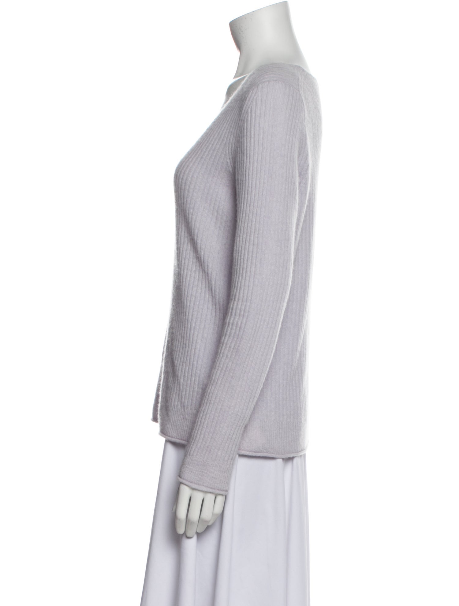 White + Warren Cashmere V-Neck Sweater