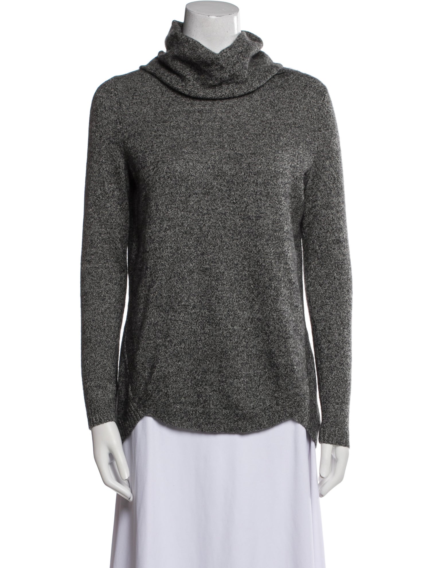 White + Warren Cashmere Turtleneck Sweater