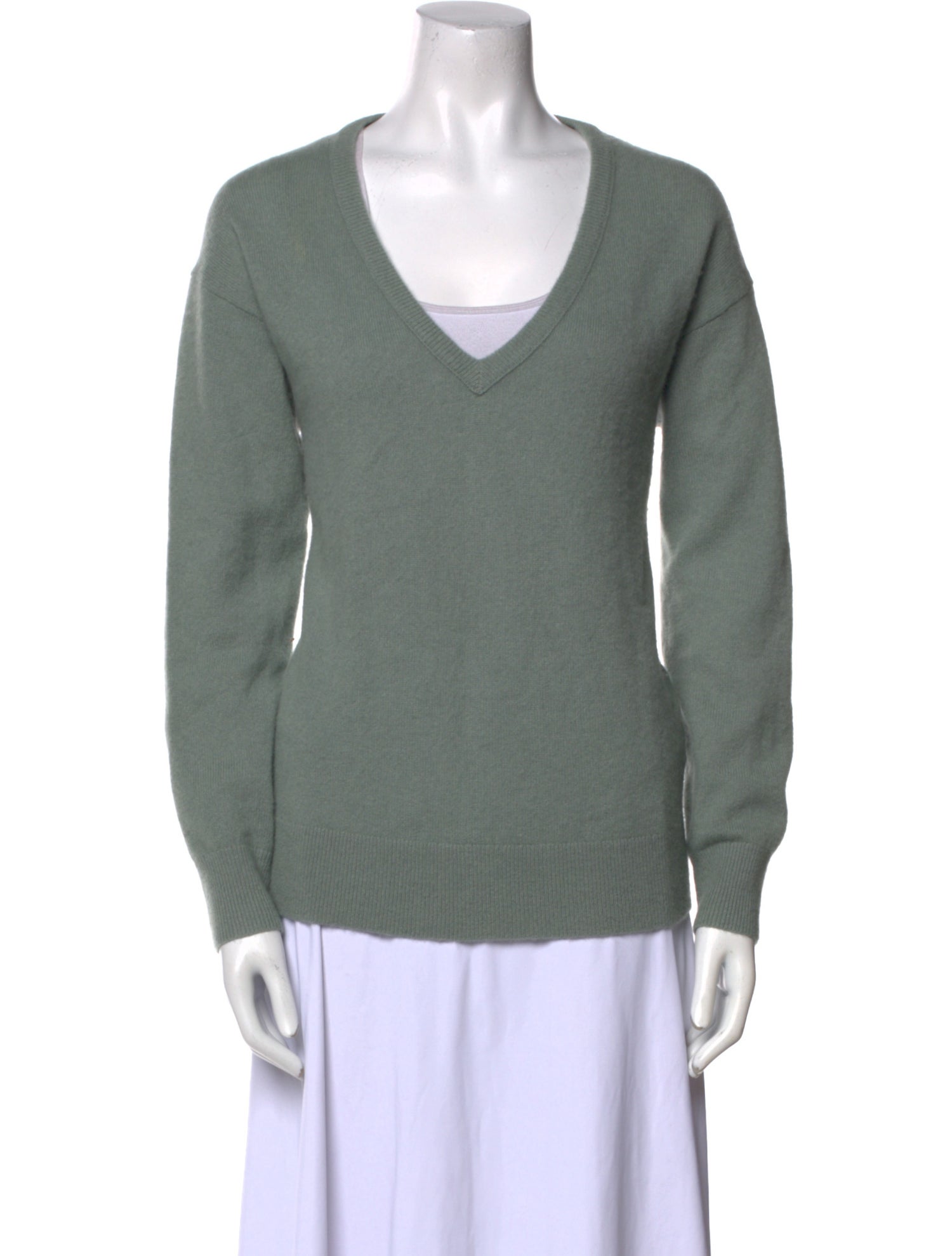 White + Warren Cashmere V-Neck Sweater