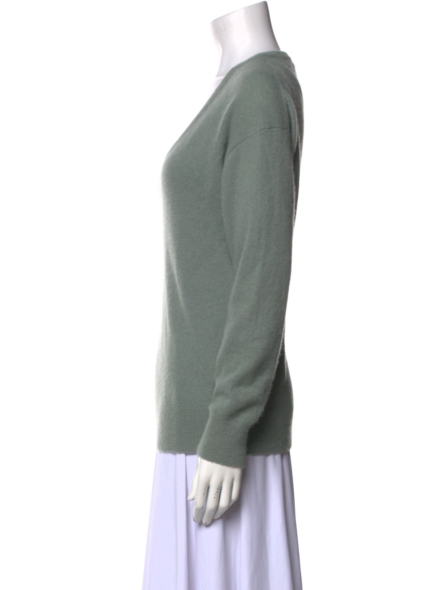 White + Warren Cashmere V-Neck Sweater