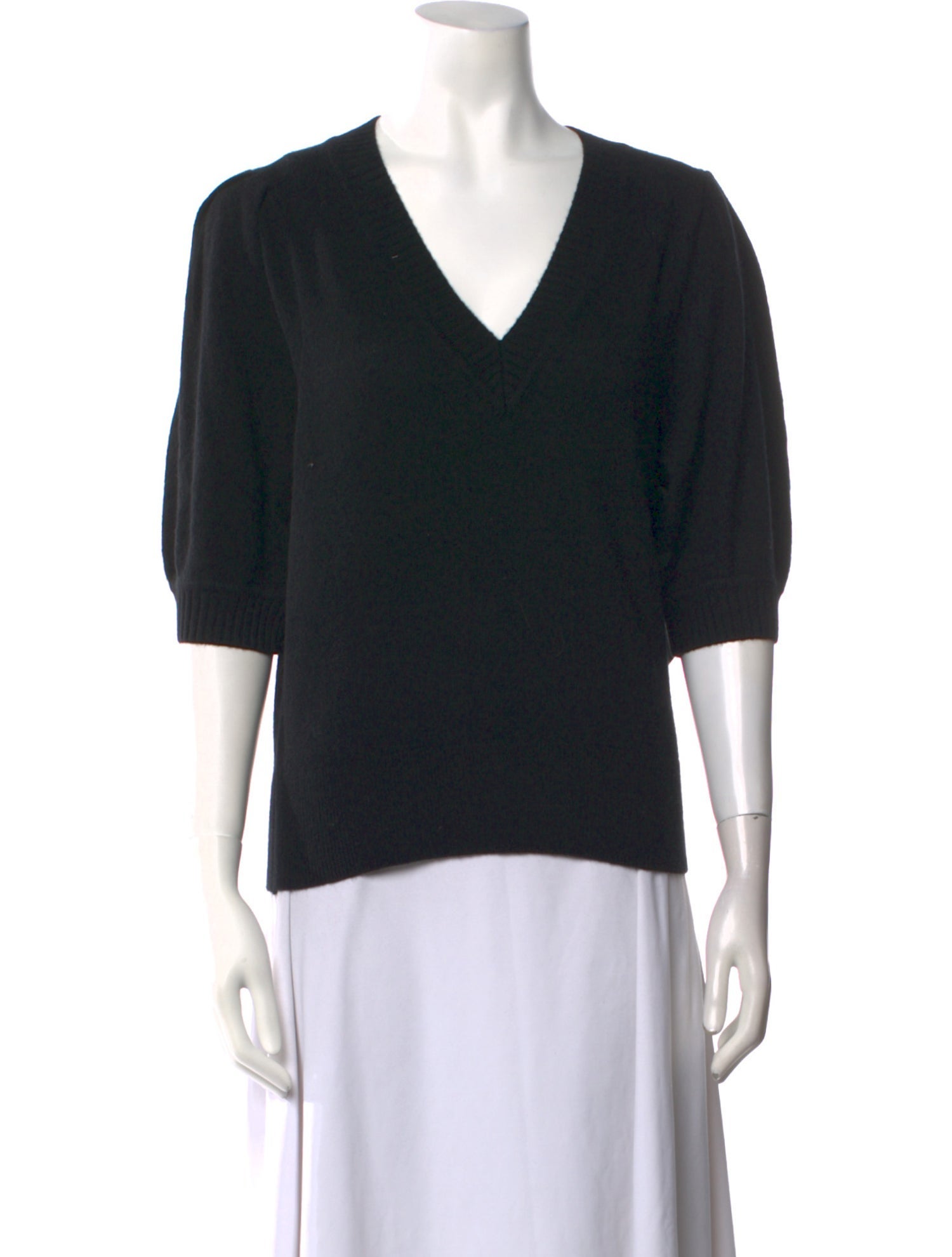 White + Warren Cashmere V-Neck Sweater