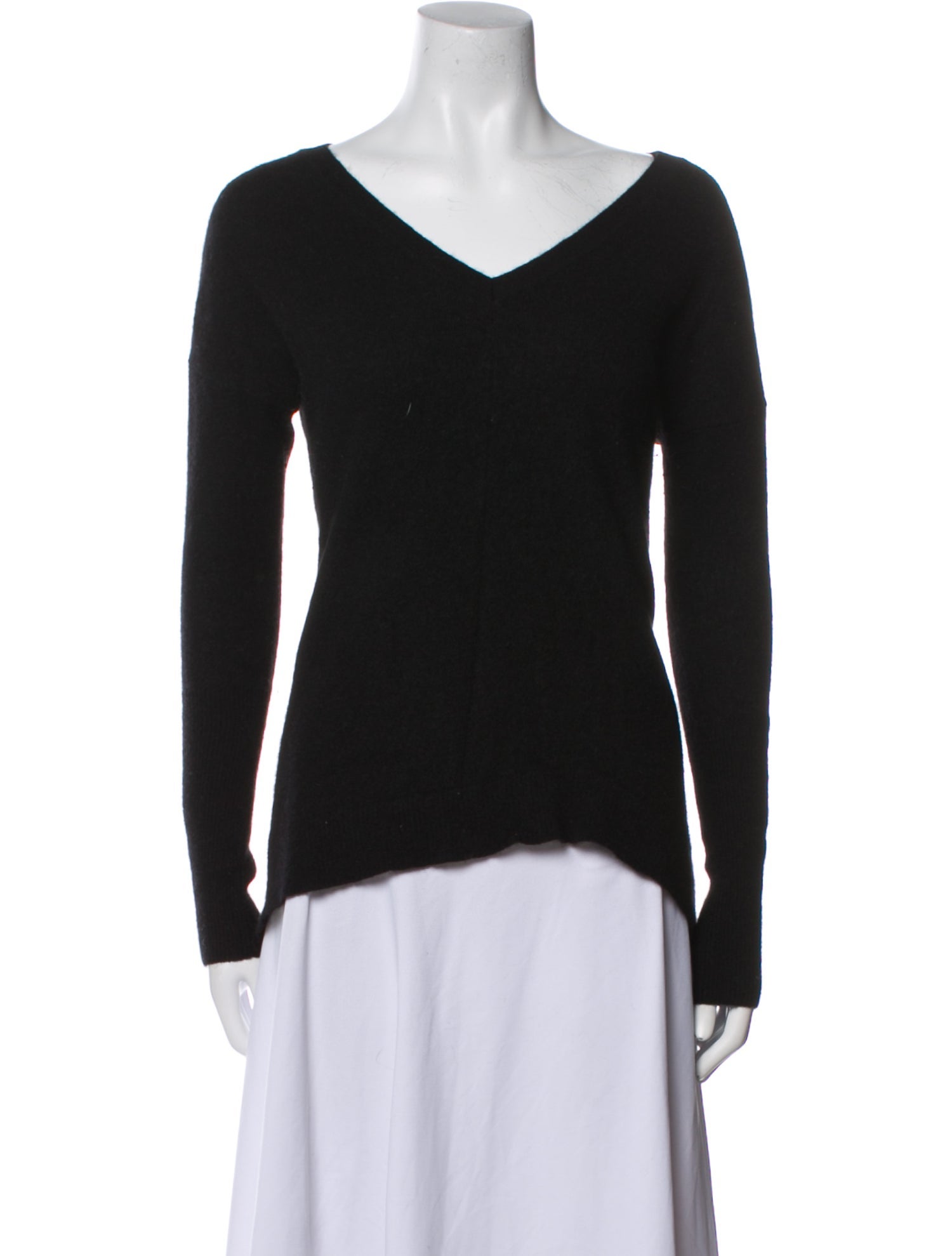 White + Warren Cashmere V-Neck Sweater