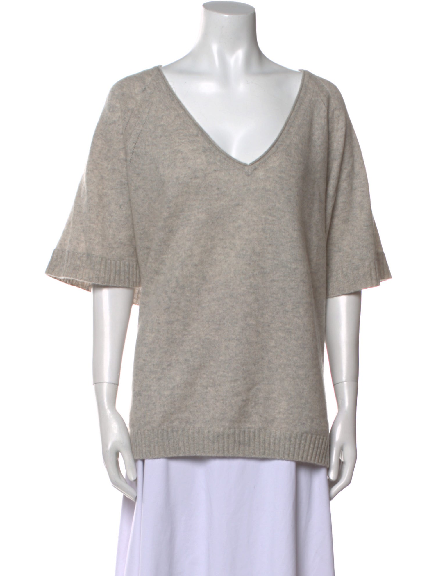 White + Warren Cashmere V-Neck Sweater
