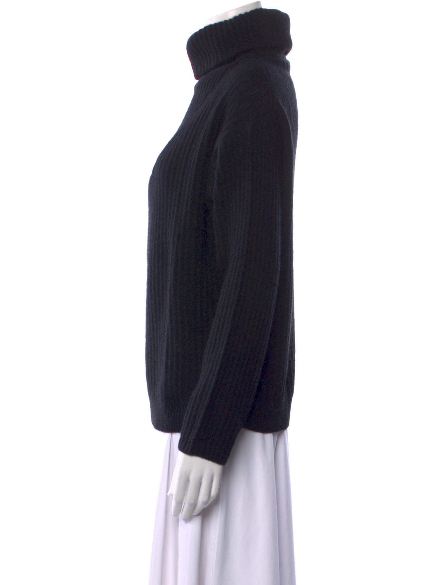 White + Warren Cashmere Turtleneck Sweater