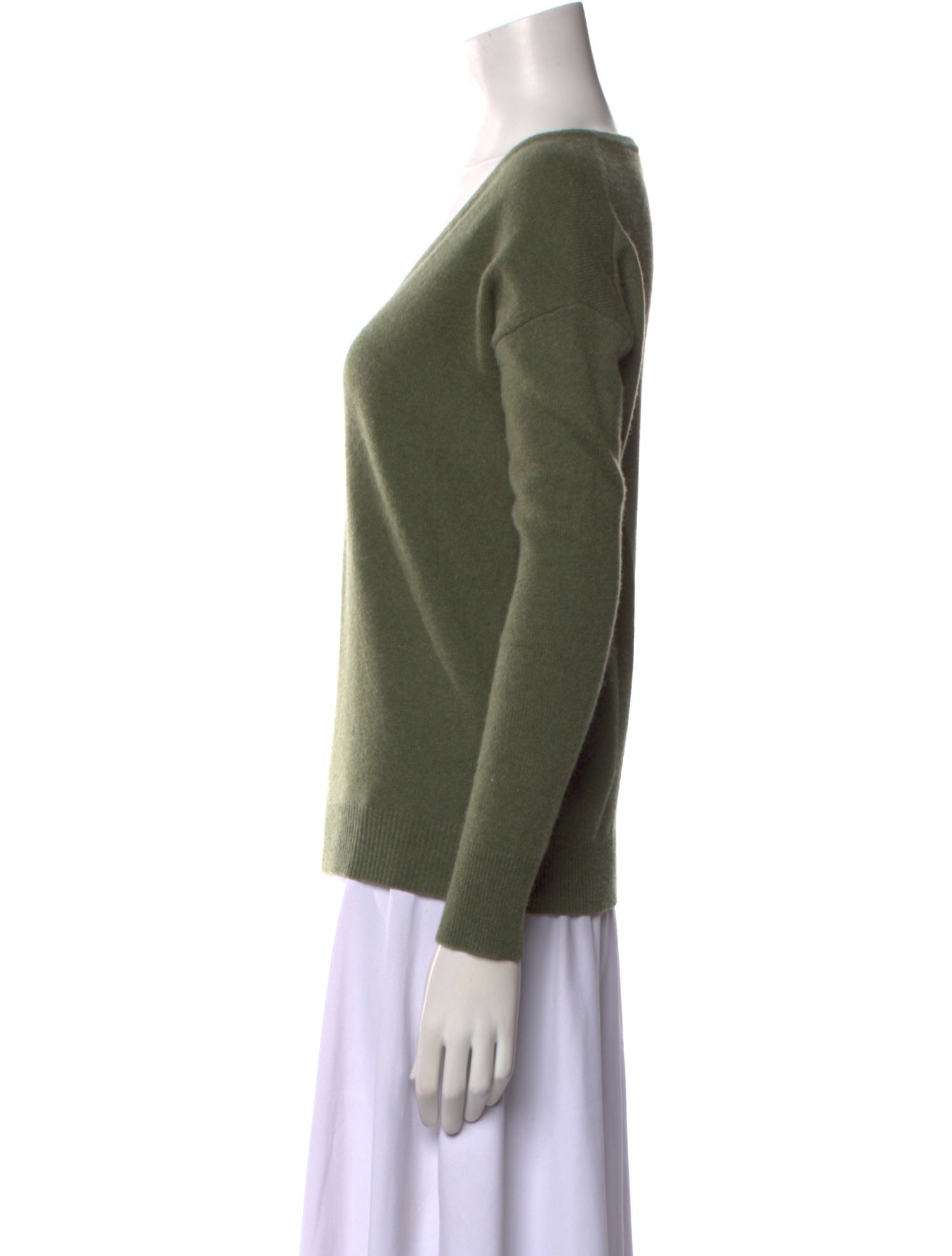 White + Warren Cashmere V-Neck Sweater