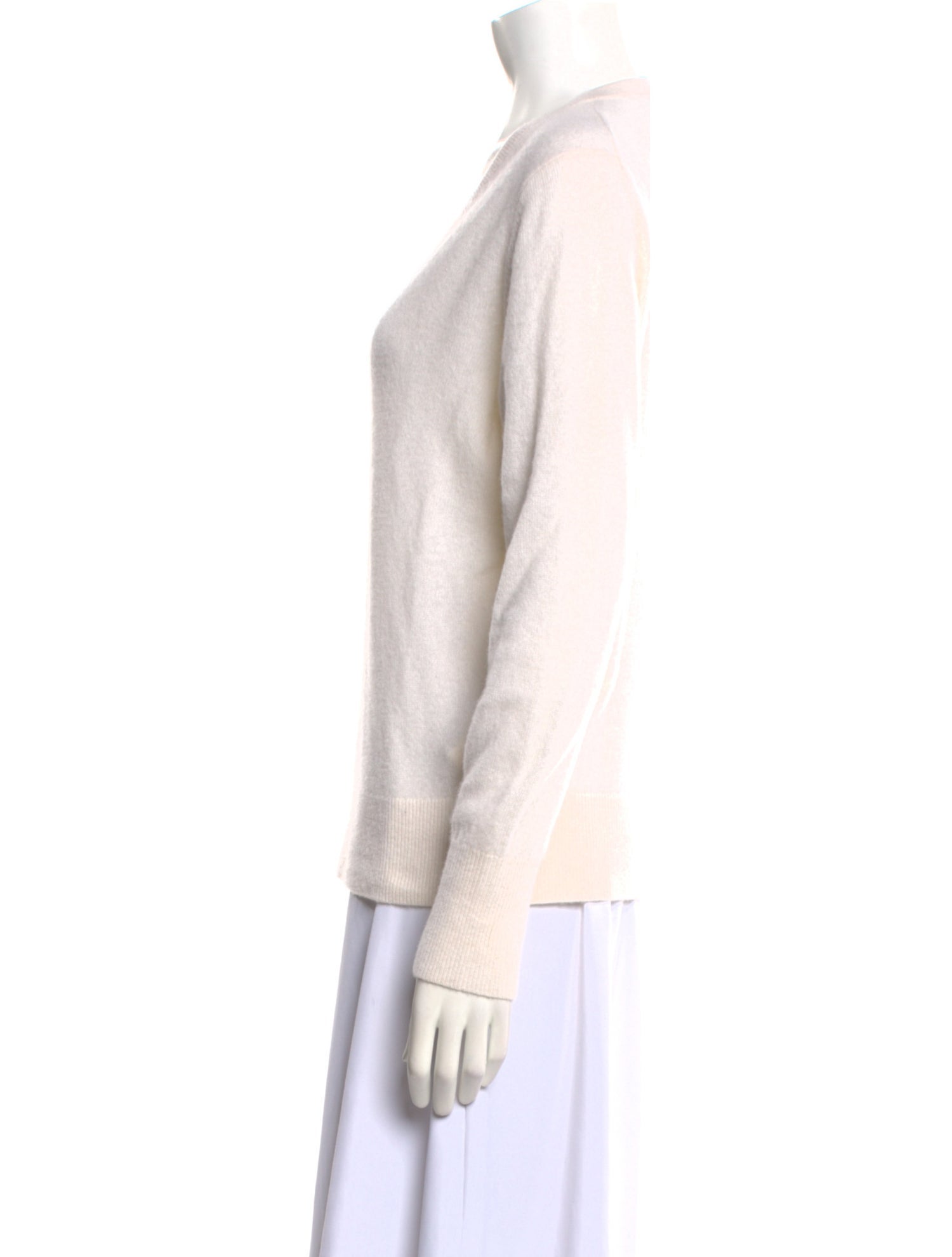 White + Warren Cashmere V-Neck Sweater