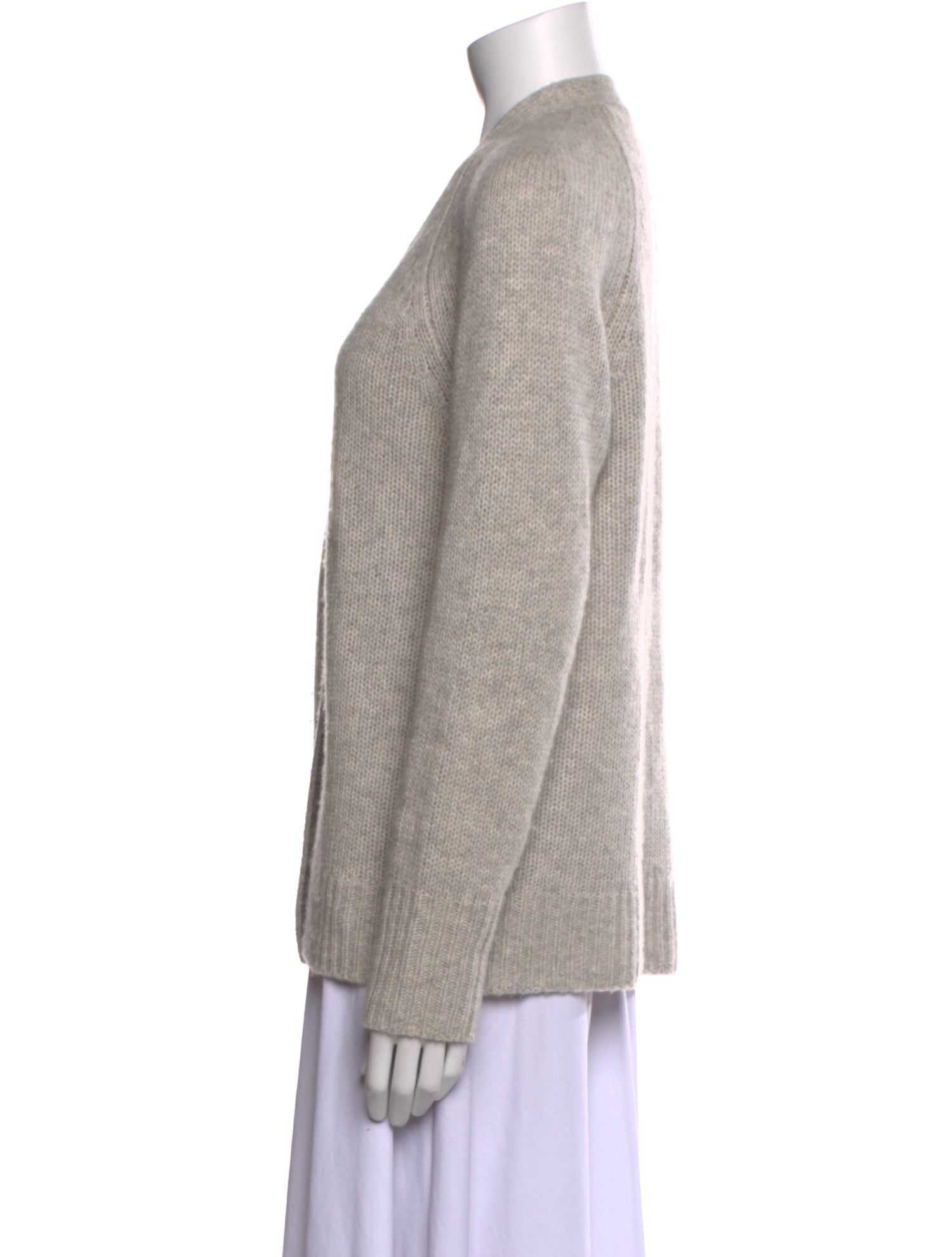 White + Warren Cashmere V-Neck Sweater