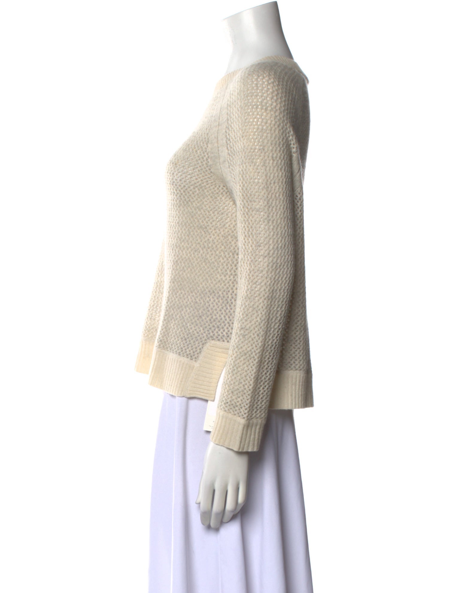 White + Warren Cashmere Scoop Neck Sweater