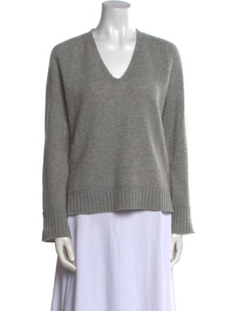 White + Warren Cashmere V-Neck Sweater