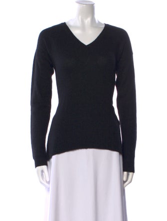 White + Warren Cashmere V-Neck Sweater