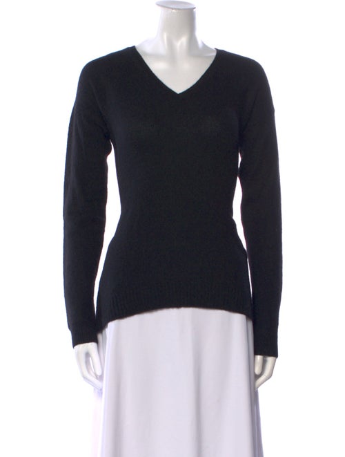White + Warren Cashmere V-Neck Sweater