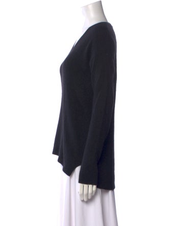 White + Warren Cashmere V-Neck Sweater
