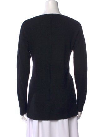 White + Warren Cashmere V-Neck Sweater