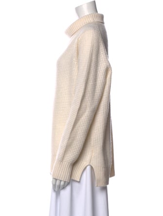 White + Warren Cashmere Turtleneck Sweater