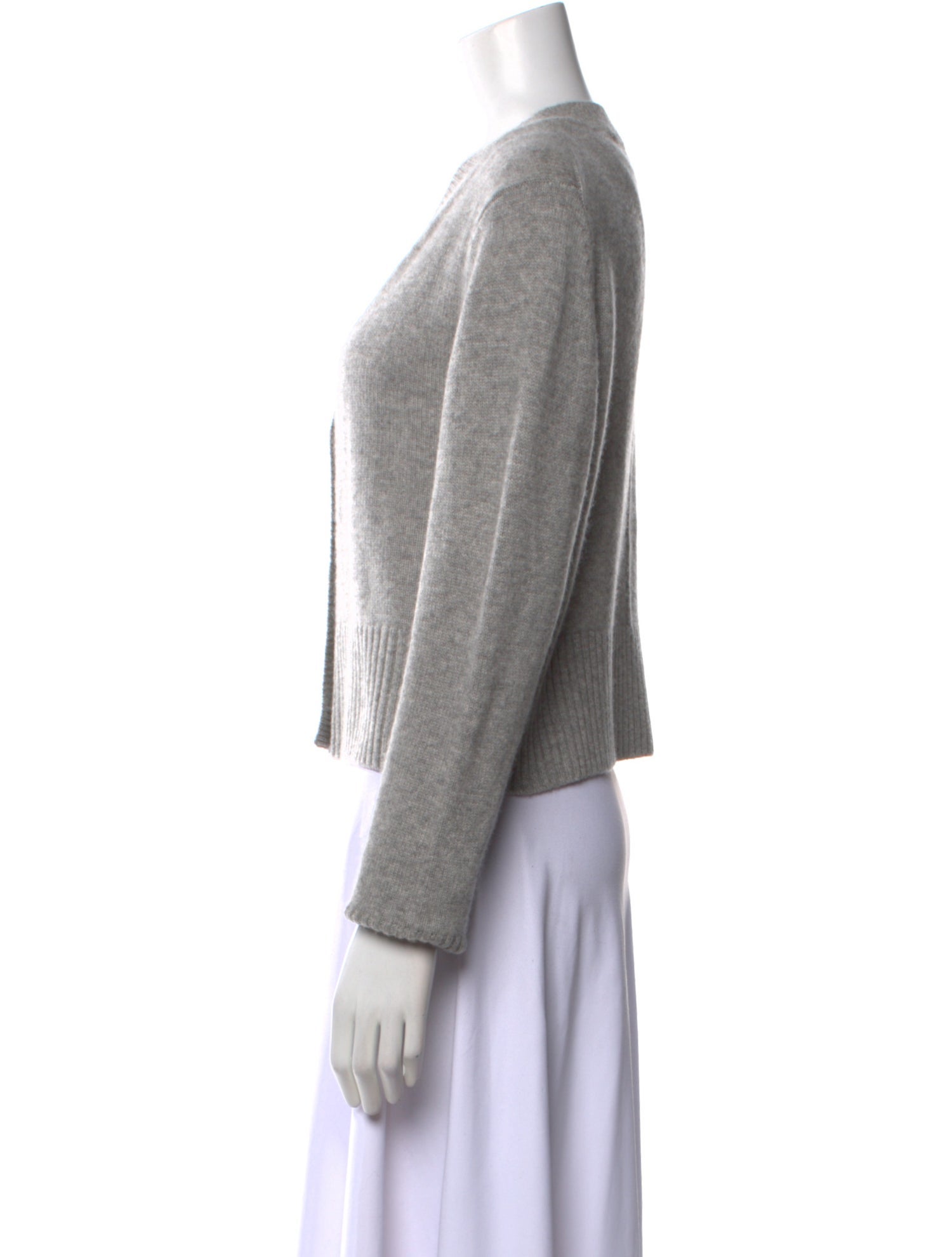 White + Warren Cashmere V-Neck Sweater