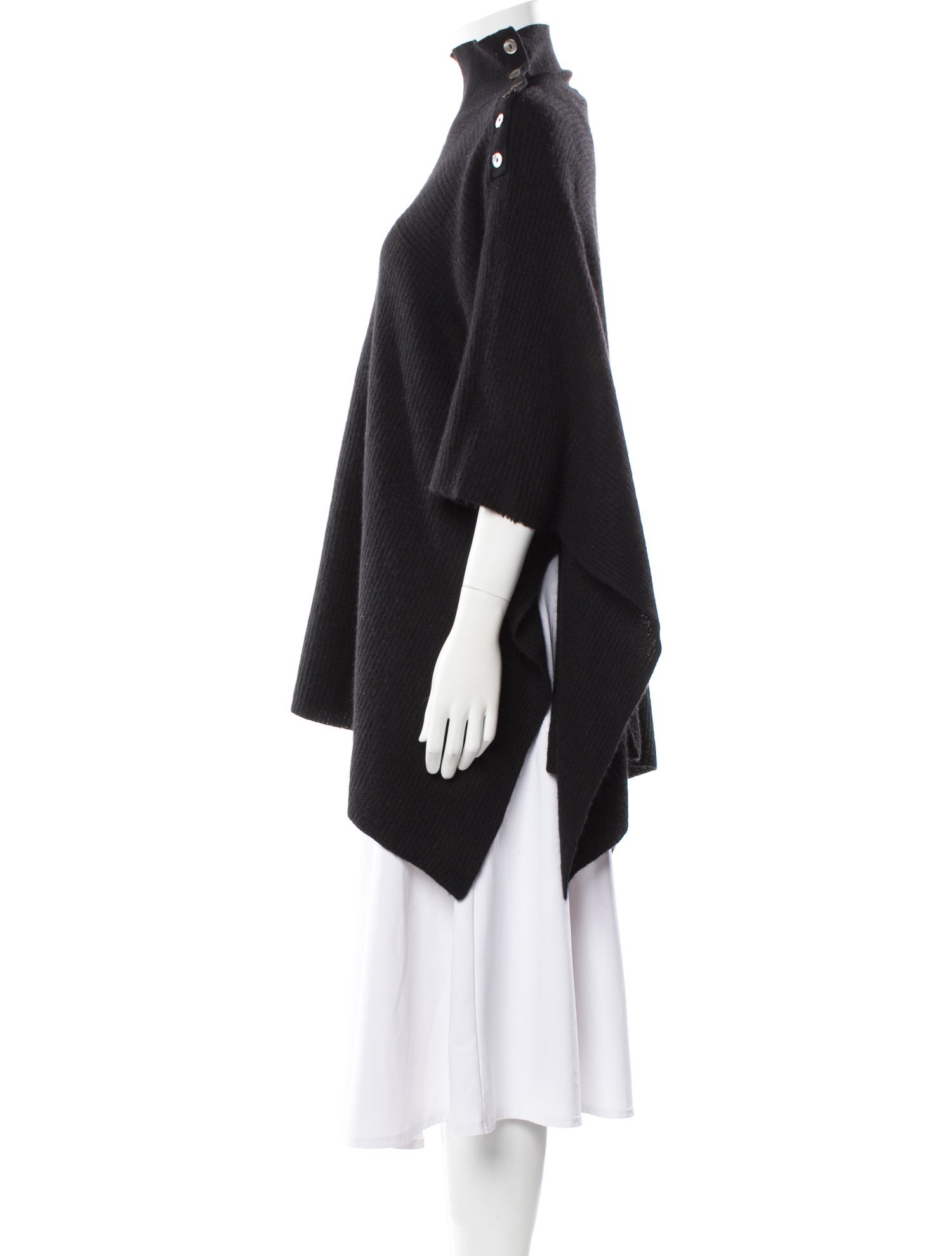 White + Warren Cashmere Turtleneck Sweater