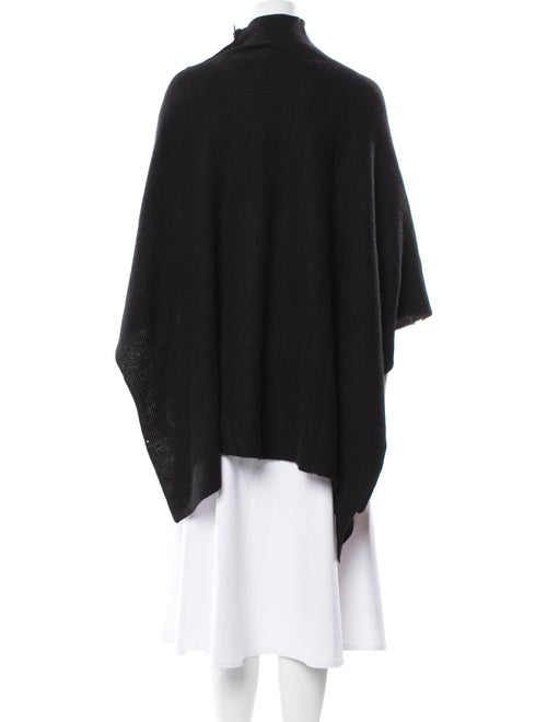 White + Warren Cashmere Turtleneck Sweater