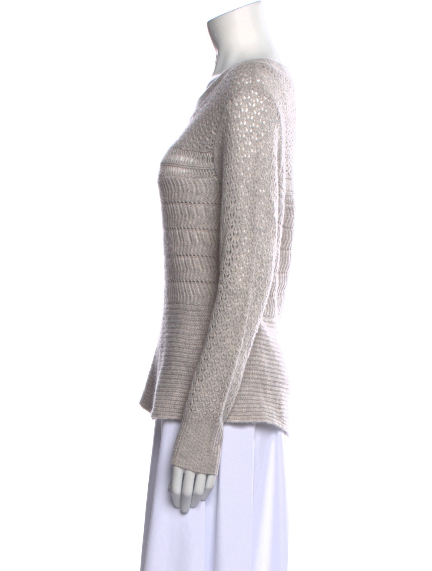 White + Warren Cashmere Scoop Neck Sweater