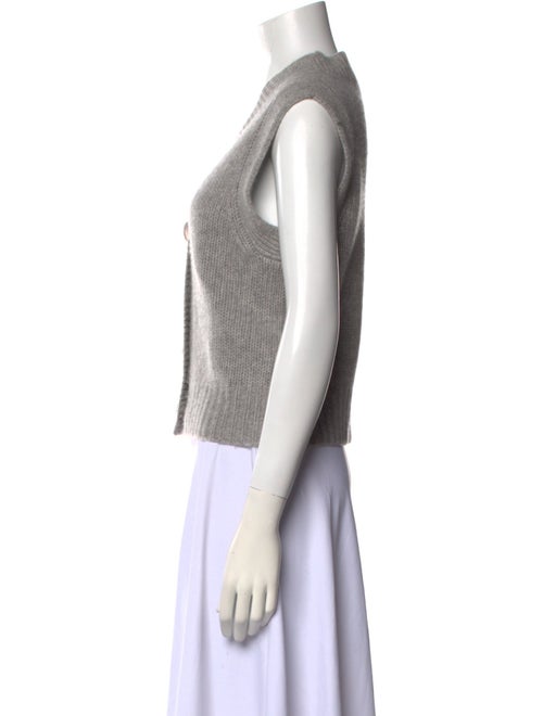 White + Warren Cashmere V-Neck Sweater