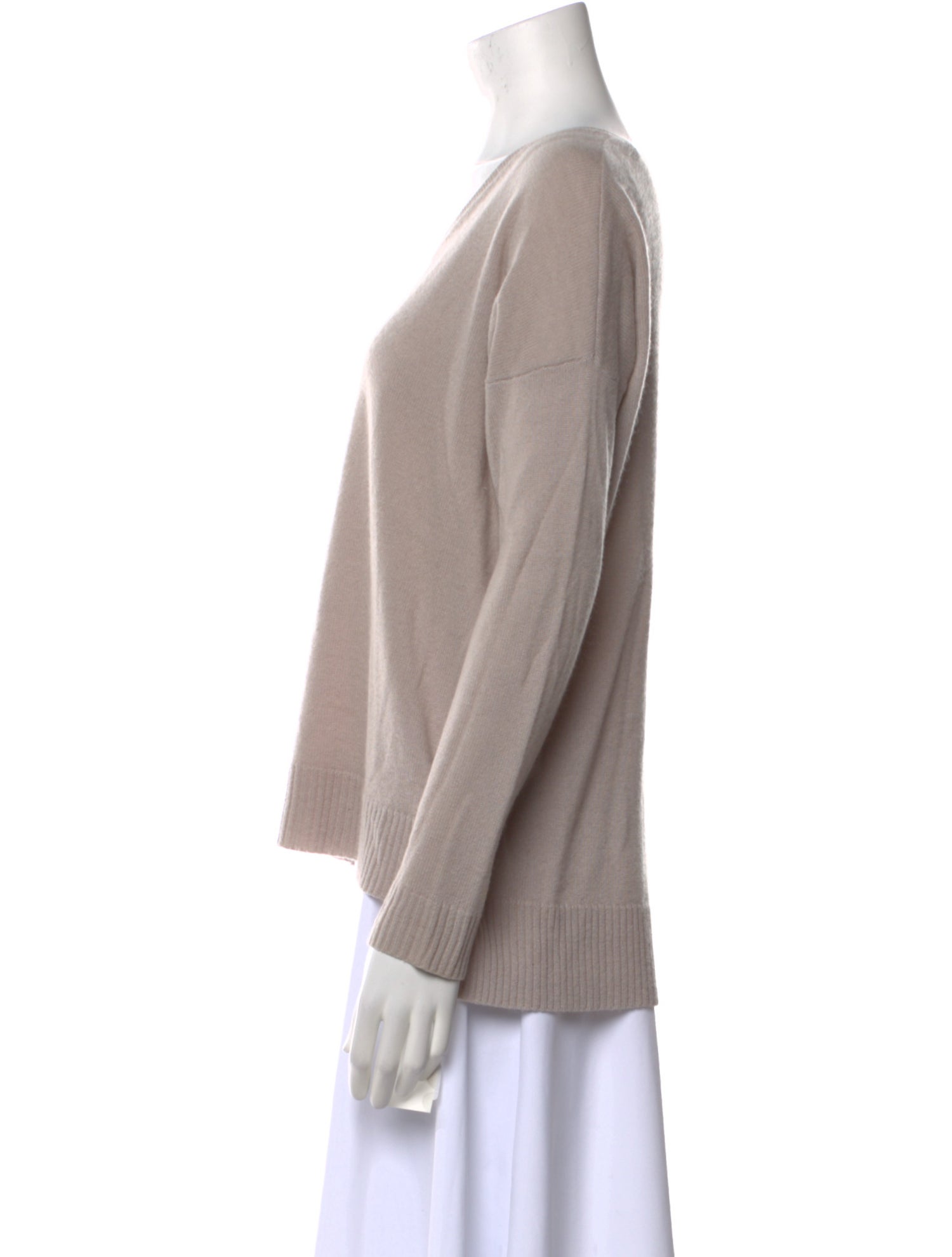 White + Warren Cashmere V-Neck Sweater