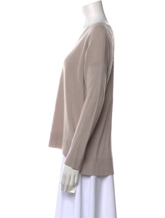 White + Warren Cashmere V-Neck Sweater