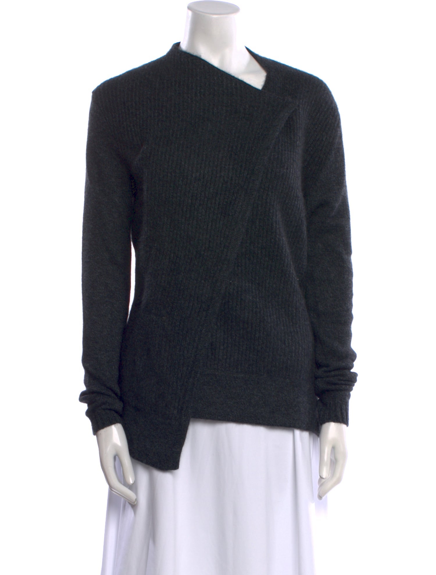 White + Warren Cashmere V-Neck Sweater