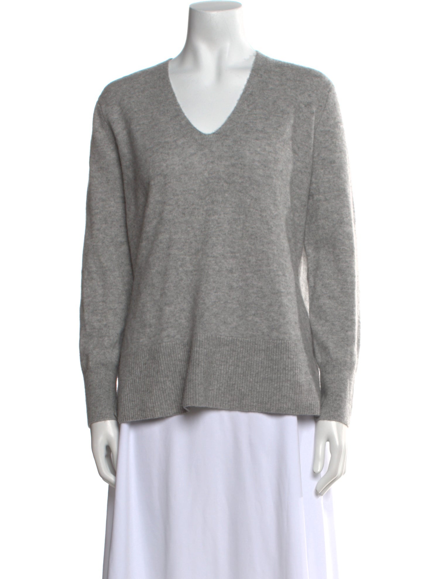 White + Warren Cashmere V-Neck Sweater