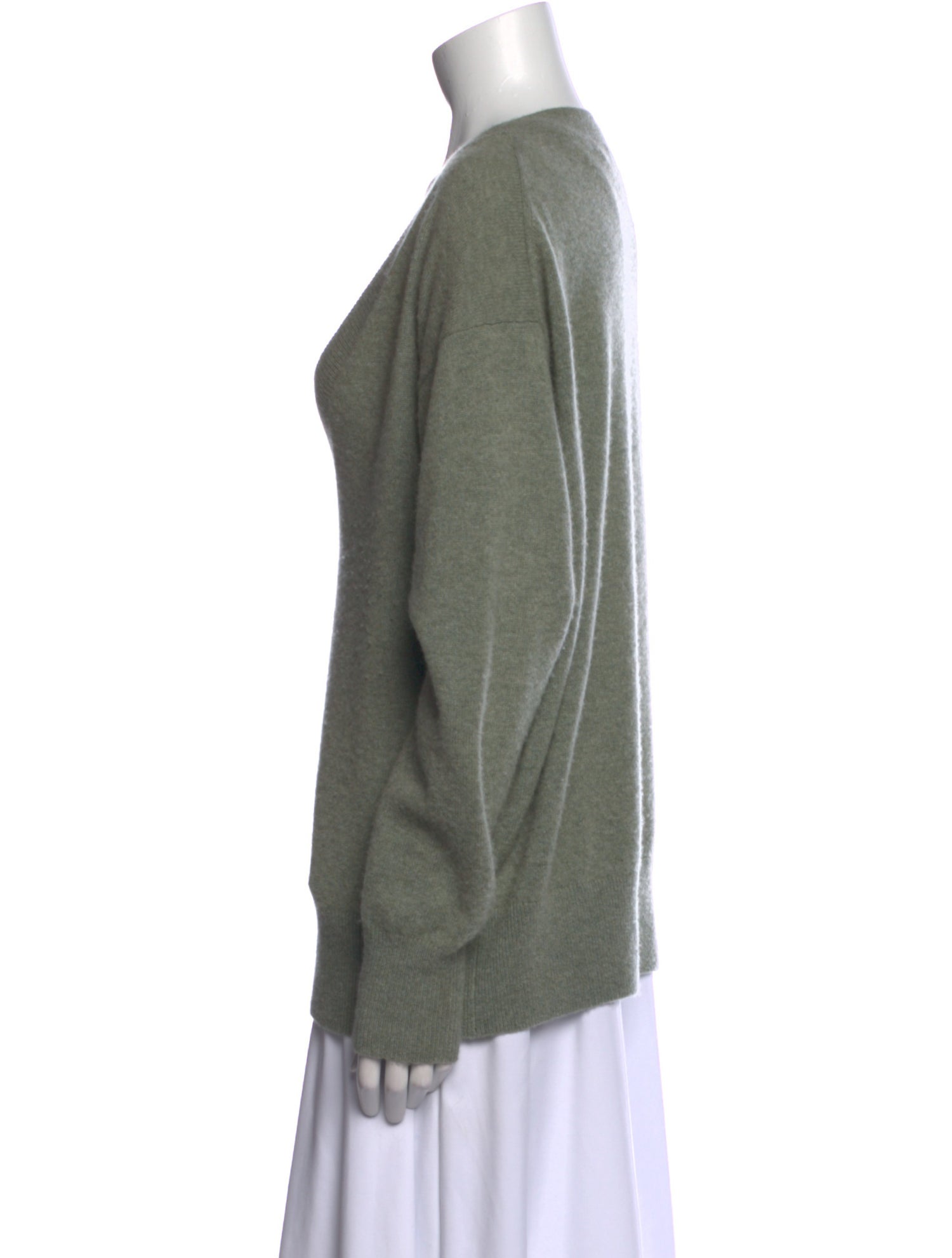 White + Warren Cashmere V-Neck Sweater