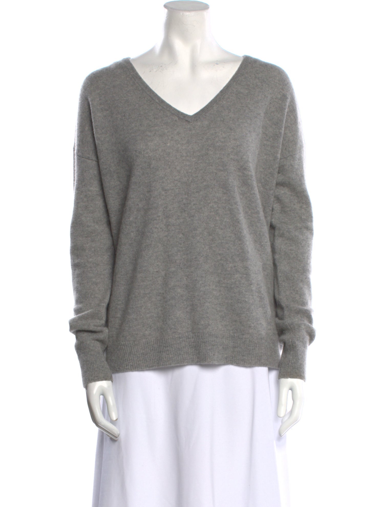 White + Warren Cashmere V-Neck Sweater