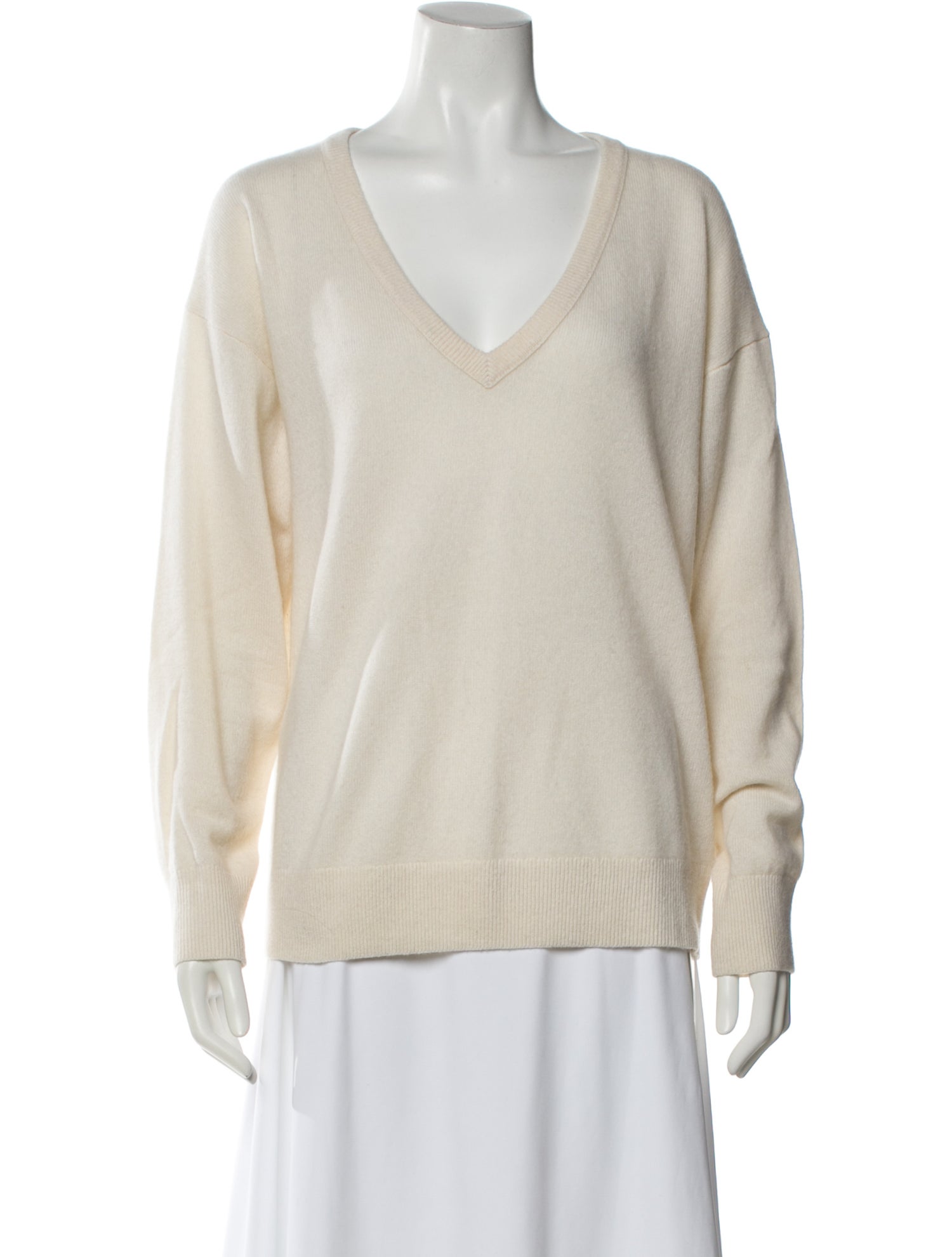 White + Warren Cashmere V-Neck Sweater