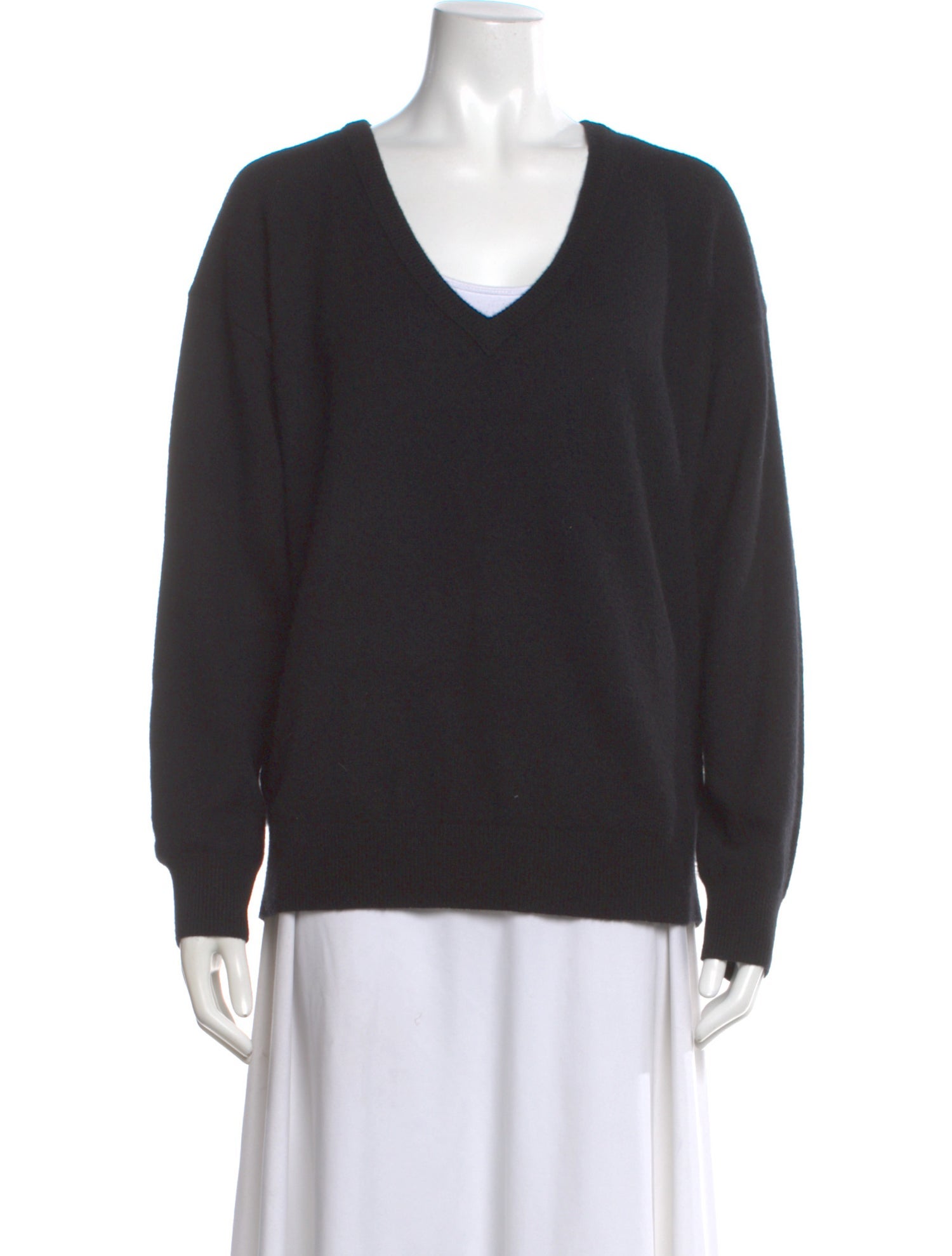 White + Warren Cashmere V-Neck Sweater