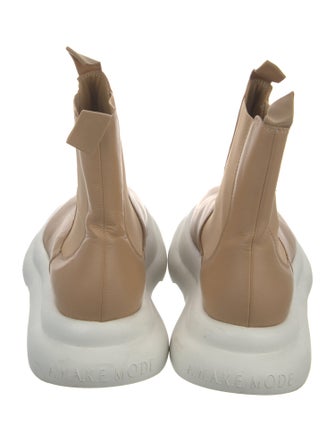 A.W.A.K.E. Mode Leather Chelsea Boots