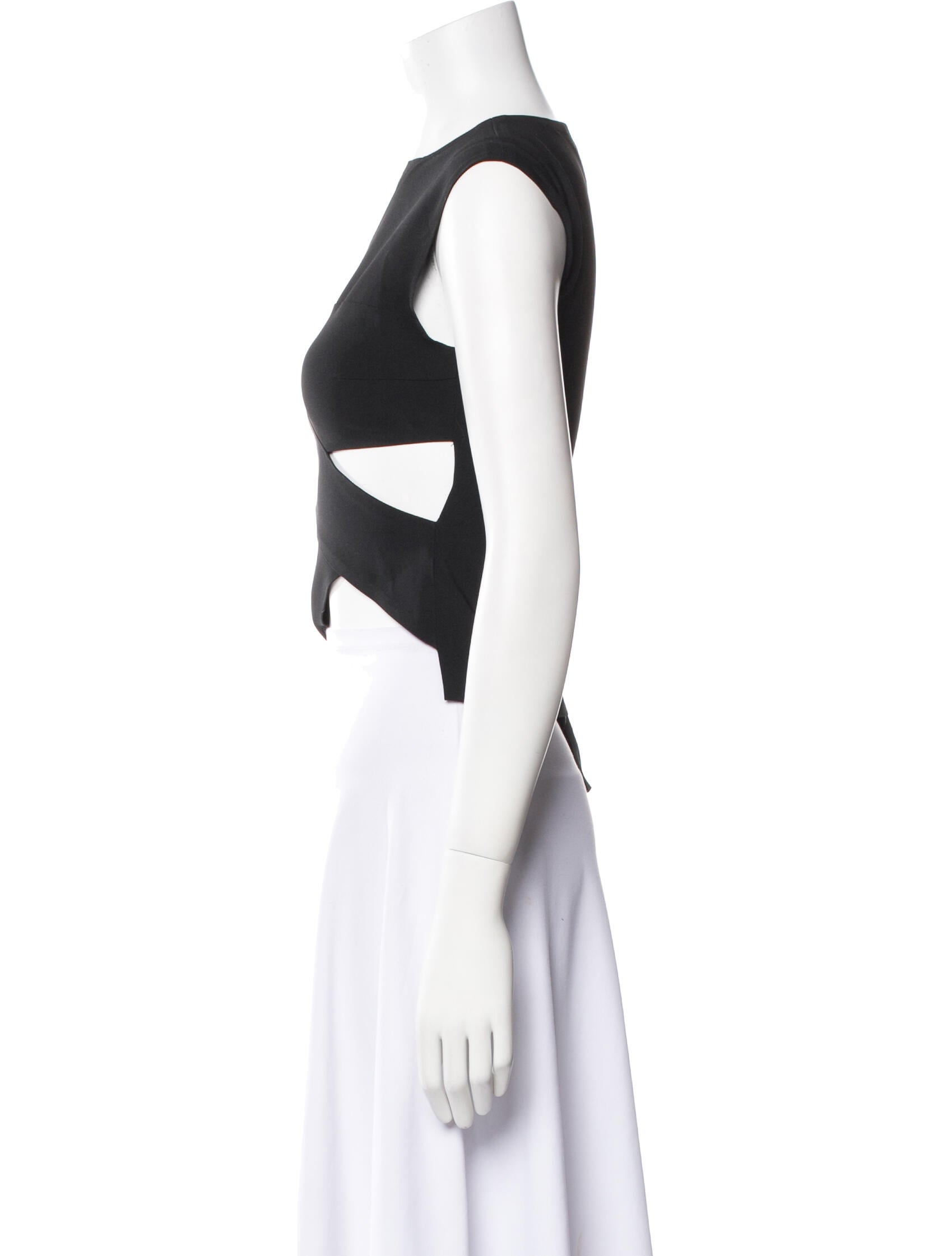 A.W.A.K.E. Mode Asymmetrical Sleeveless Crop Top