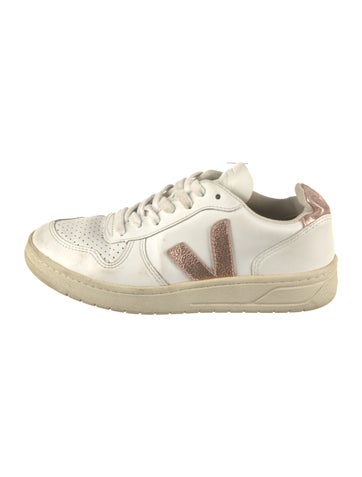 Veja Sneakers Leather Printed 4