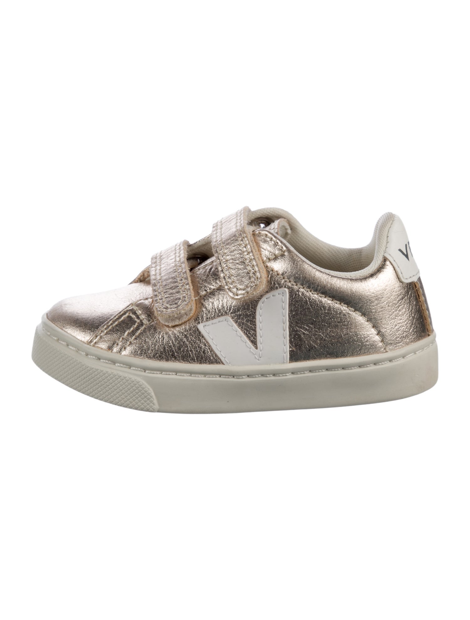 Veja Low Top Sneakers