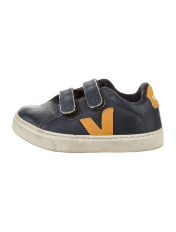 Veja Sizes 7-16 Leather Low-Top Sneakers 8.5