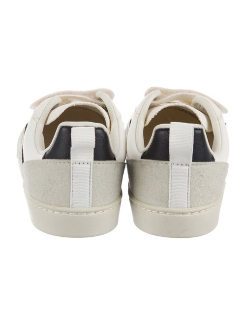 Veja Low Top Sneakers
