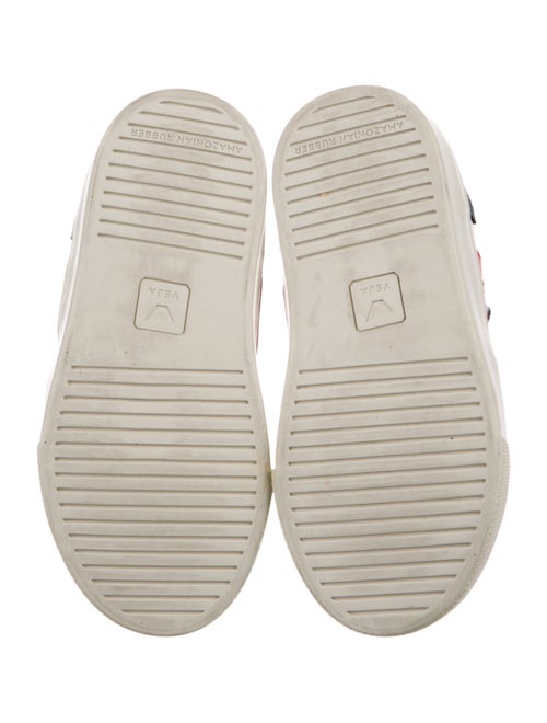 Veja Boys Suede Sneaker