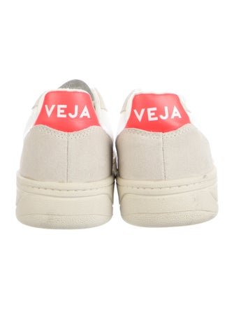 Veja Mesh Colorblock Pattern Sneakers