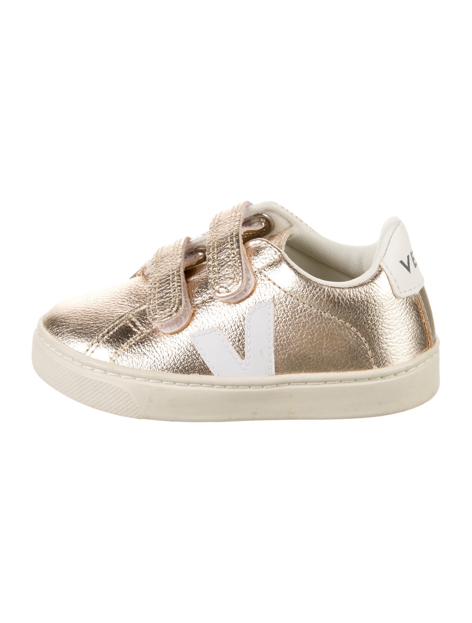Veja Low Top Sneakers