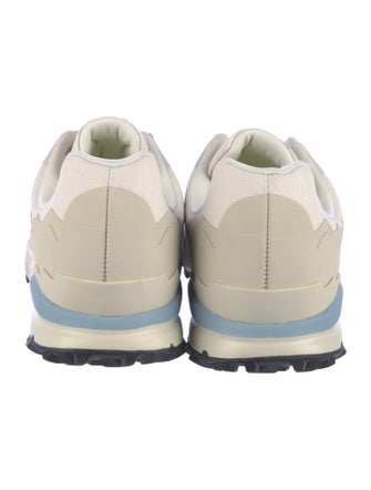 Veja Colorblock Pattern Mesh Accents Sneakers