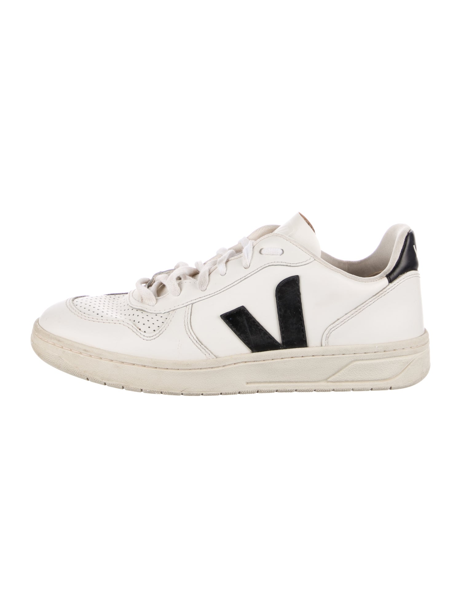 Veja Leather Sneakers